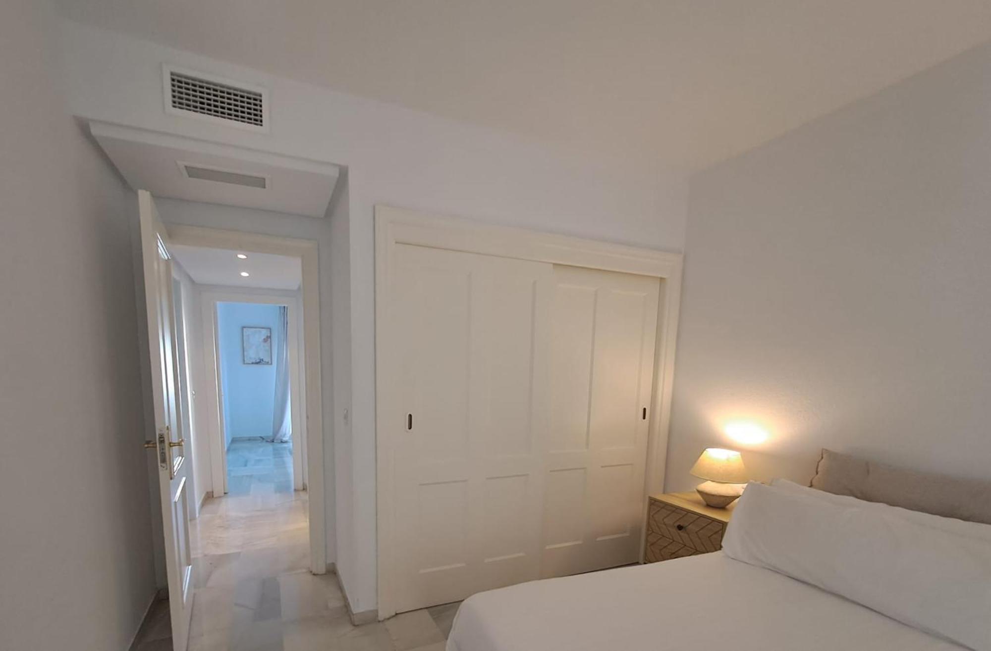 Noctua Puerto Banus 003