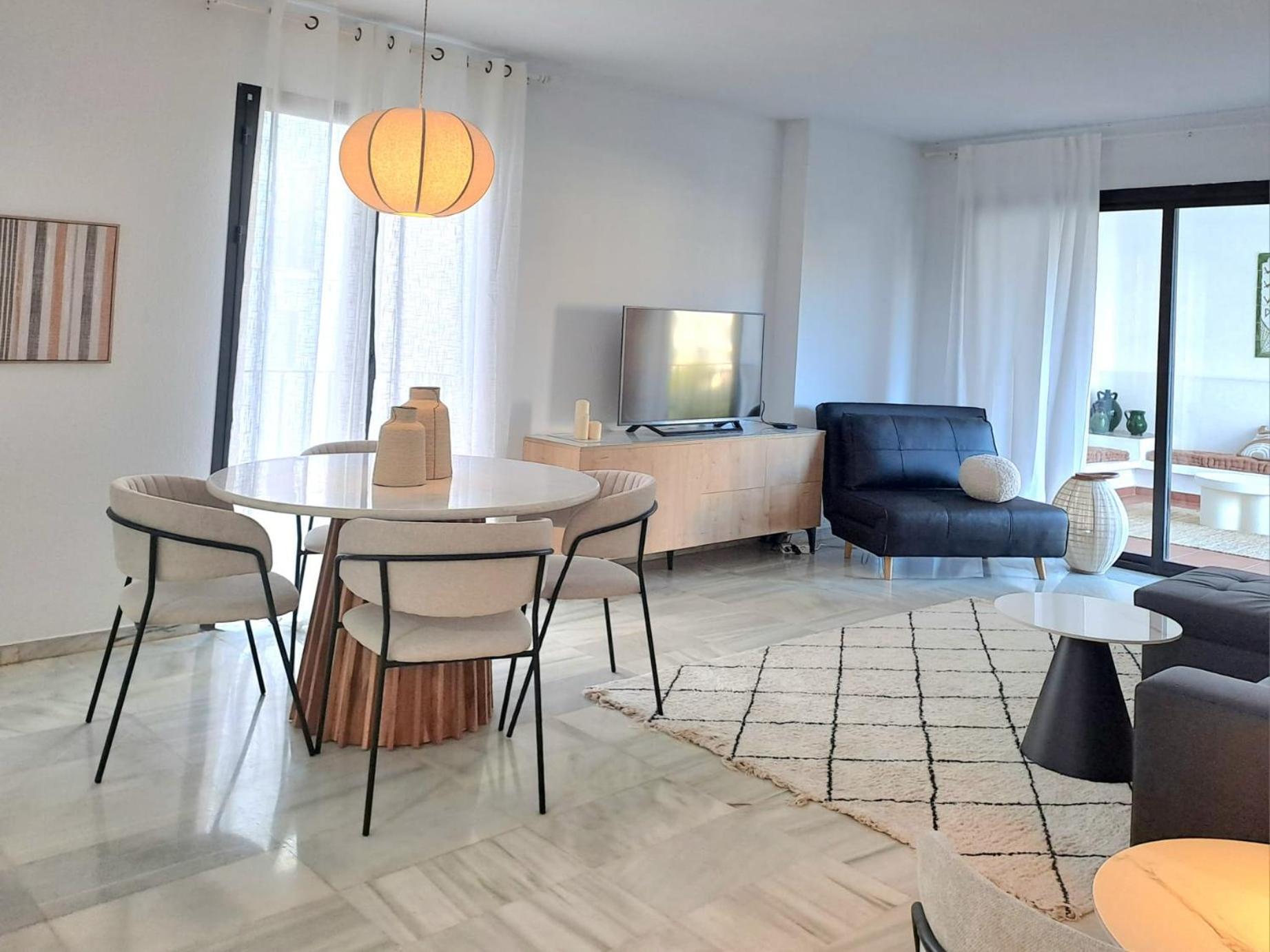 Apartment Noctua Puerto Banus 003